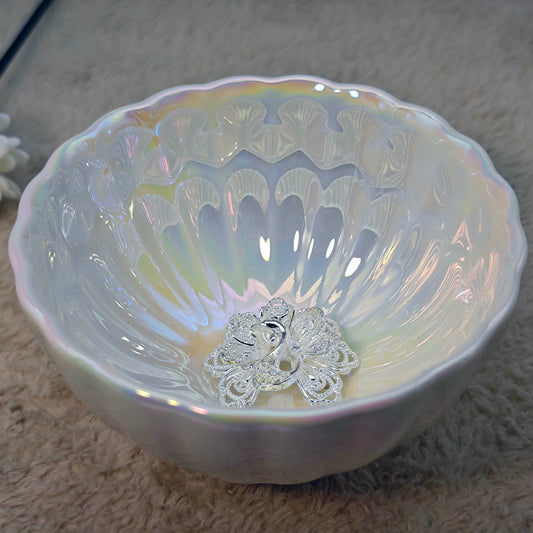 High-end pearl white peacock tea cup, cup, water cup, collectible.