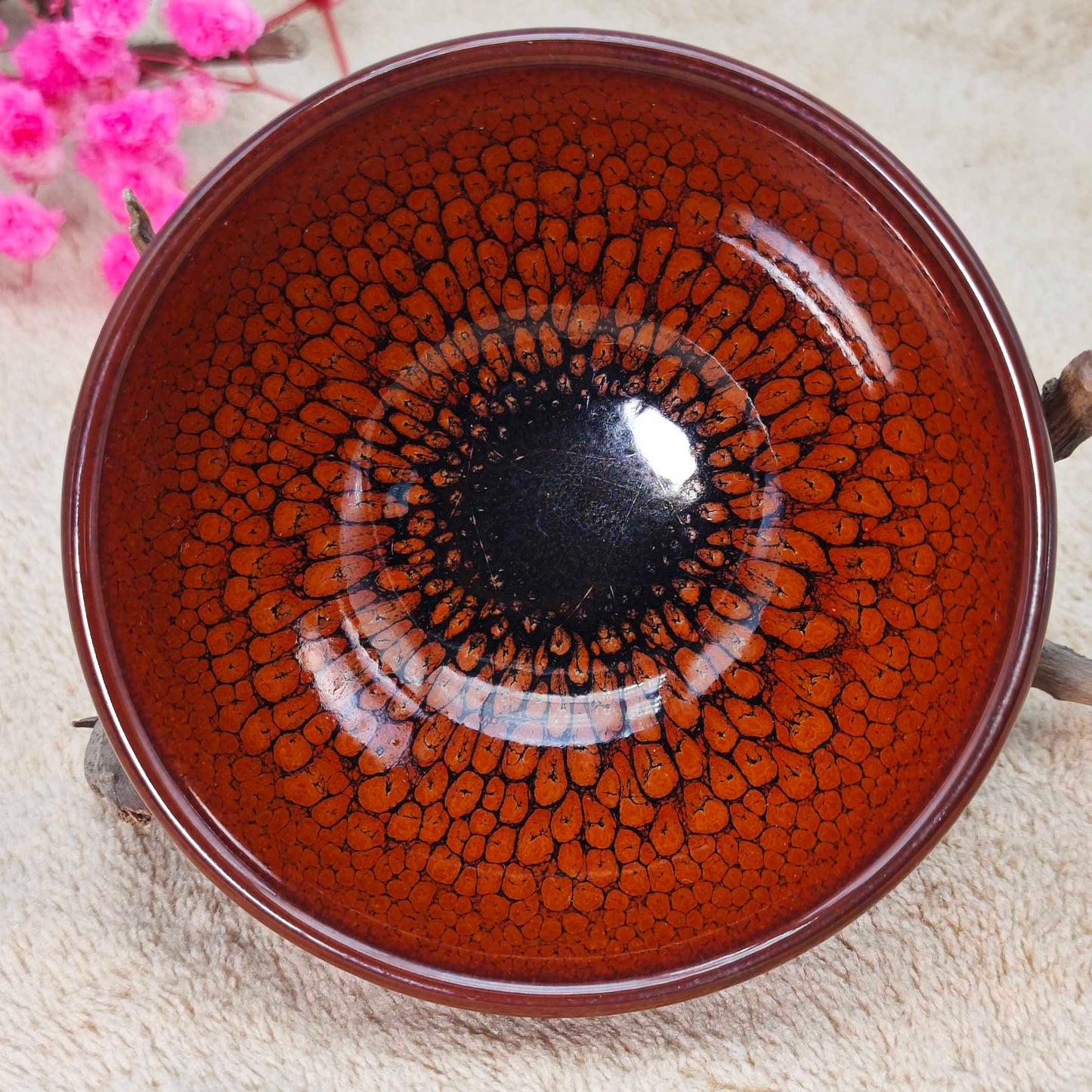 Red glaze, complex craftsmanship